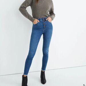 Madewell 10" High-Rise Skinny Jeans in Mackey Wash: Button-Front Edition Size 27
